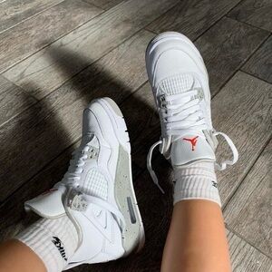 Jordan 4’s